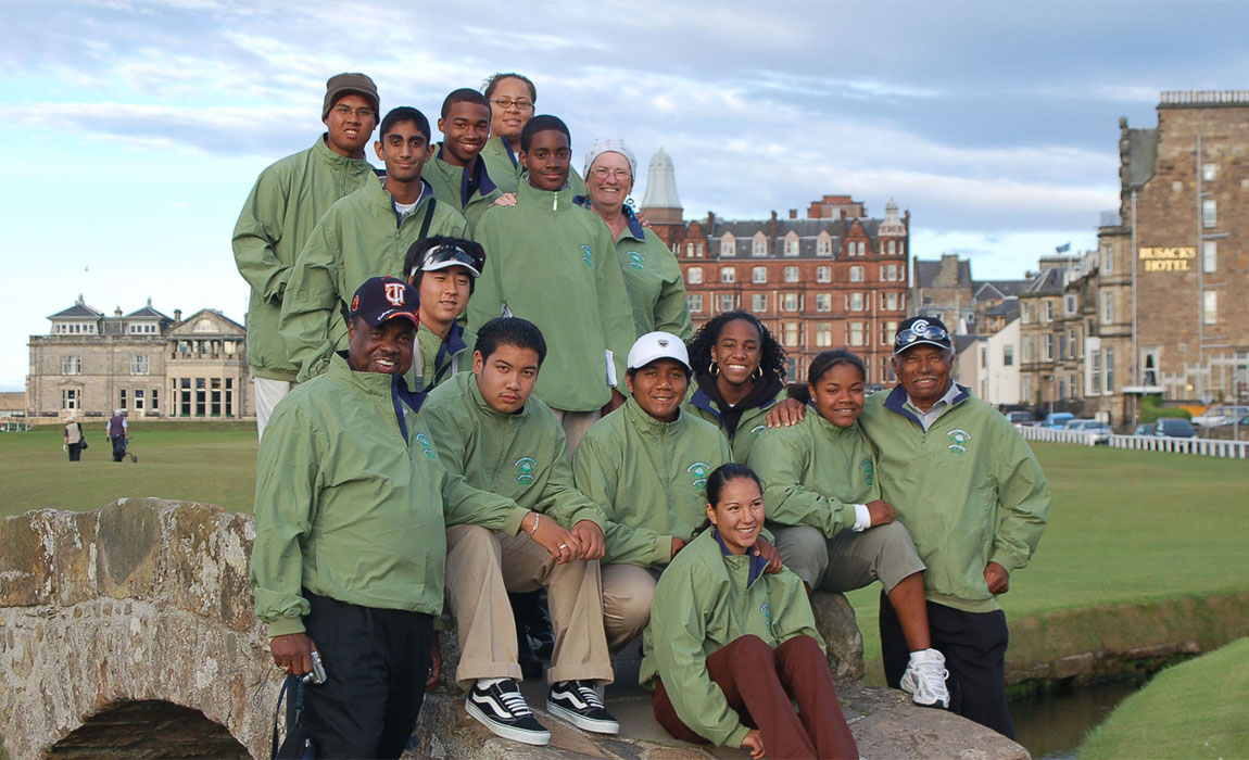 New Links participants from Los angeles on the Swilcan Bridge